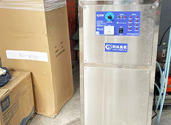 實(shí)驗(yàn)室用一體式臭氧發(fā)生器（內(nèi)置制氧機(jī)）濃度測試現(xiàn)場